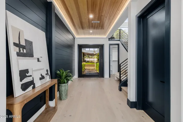 $2,499,000 | 6541 East 2nd Street, Scottsdale, AZ 85251