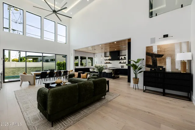 $2,499,000 | 6541 East 2nd Street, Scottsdale, AZ 85251