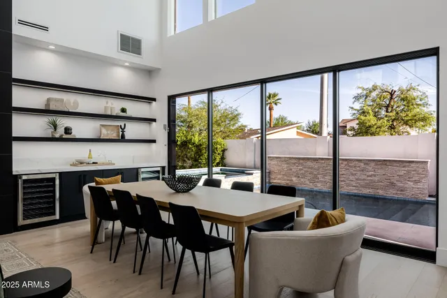 $2,499,000 | 6541 East 2nd Street, Scottsdale, AZ 85251