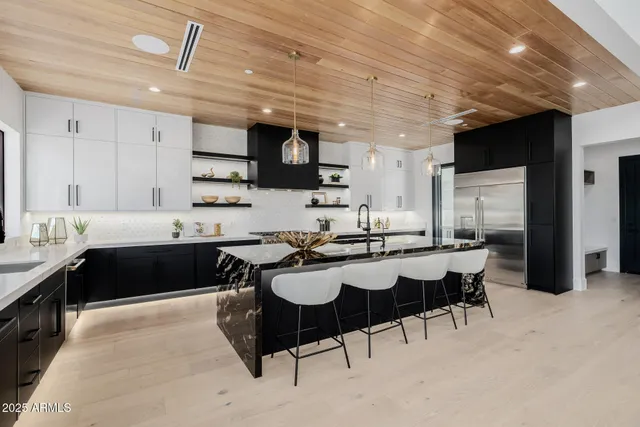 $2,499,000 | 6541 East 2nd Street, Scottsdale, AZ 85251