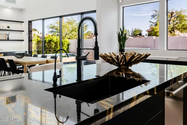 $2,499,000 | 6541 East 2nd Street, Scottsdale, AZ 85251