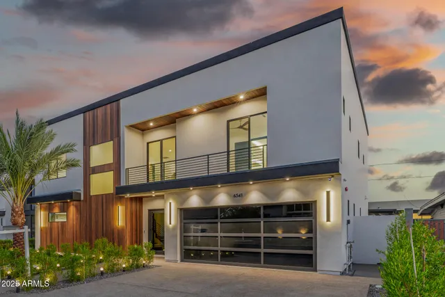 $2,499,000 | 6541 East 2nd Street, Scottsdale, AZ 85251