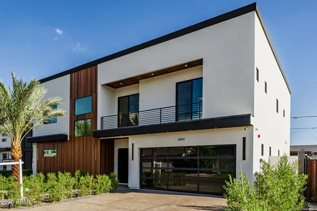 $2,499,000 | 6541 East 2nd Street, Scottsdale, AZ 85251