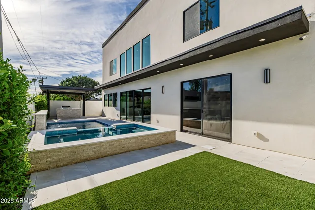 $2,499,000 | 6541 East 2nd Street, Scottsdale, AZ 85251