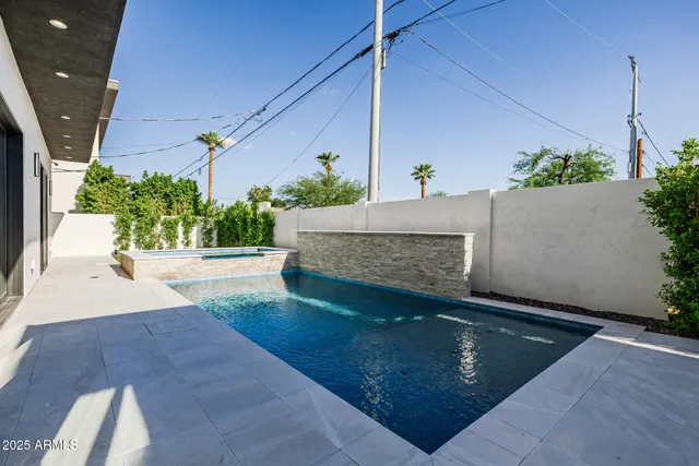 $2,499,000 | 6541 East 2nd Street, Scottsdale, AZ 85251