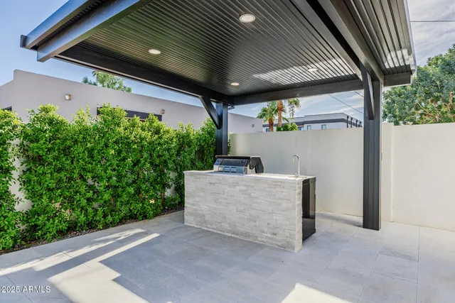 $2,499,000 | 6541 East 2nd Street, Scottsdale, AZ 85251