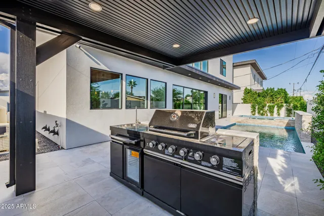 $2,499,000 | 6541 East 2nd Street, Scottsdale, AZ 85251