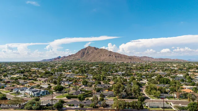 $2,499,000 | 6541 East 2nd Street, Scottsdale, AZ 85251