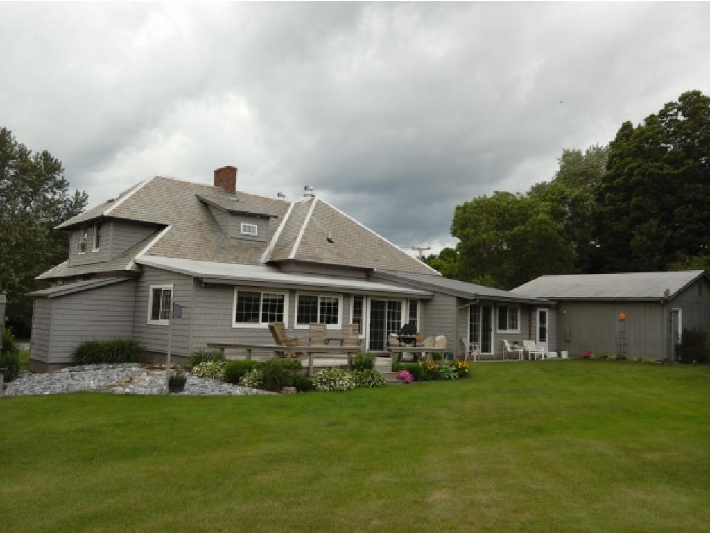 1802 West Road Bennington, VT 05201 - Photo 1 of 34 Gallery Image 1
