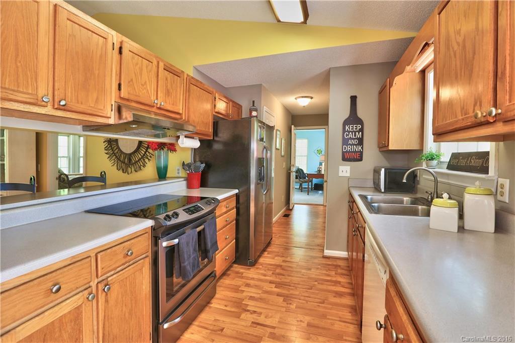 181 Shady Cove Road Troutman, NC 28166 - Photo 8 of 22 Gallery Image 8