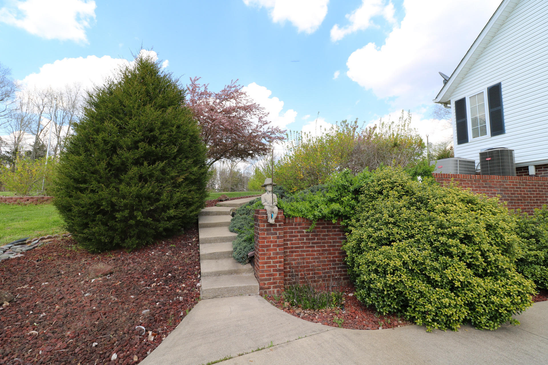 444 Gladstone Wesley Road Science Hill, KY 42553 - Photo 13 of 71 Outside spring photos-7