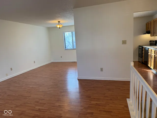 $2,100 | 7607 Home Drive, Fishers, IN 46038