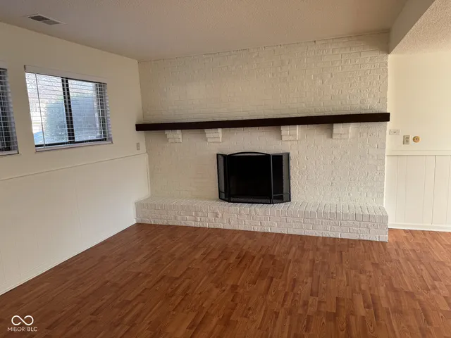 $2,100 | 7607 Home Drive, Fishers, IN 46038