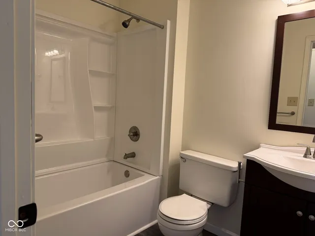 $2,100 | 7607 Home Drive, Fishers, IN 46038