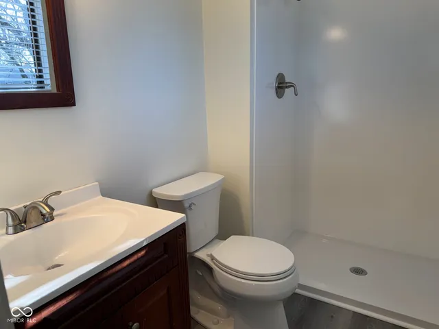 $2,100 | 7607 Home Drive, Fishers, IN 46038