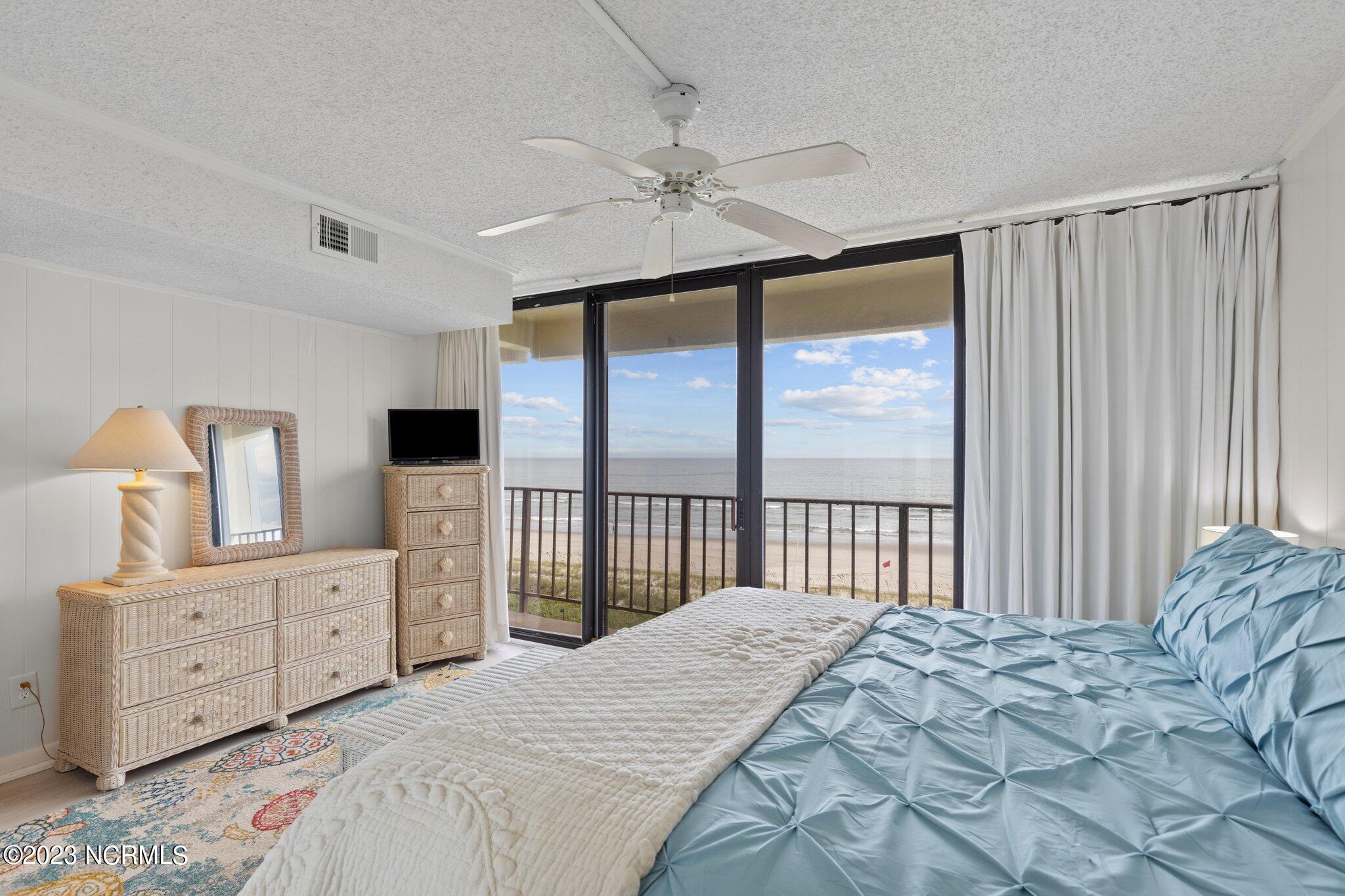 2305 West Fort Macon Road, Unit 507 Atlantic Beach, NC 28512 - Photo 27 of 53 24-web-or-mls-_S3A3555
