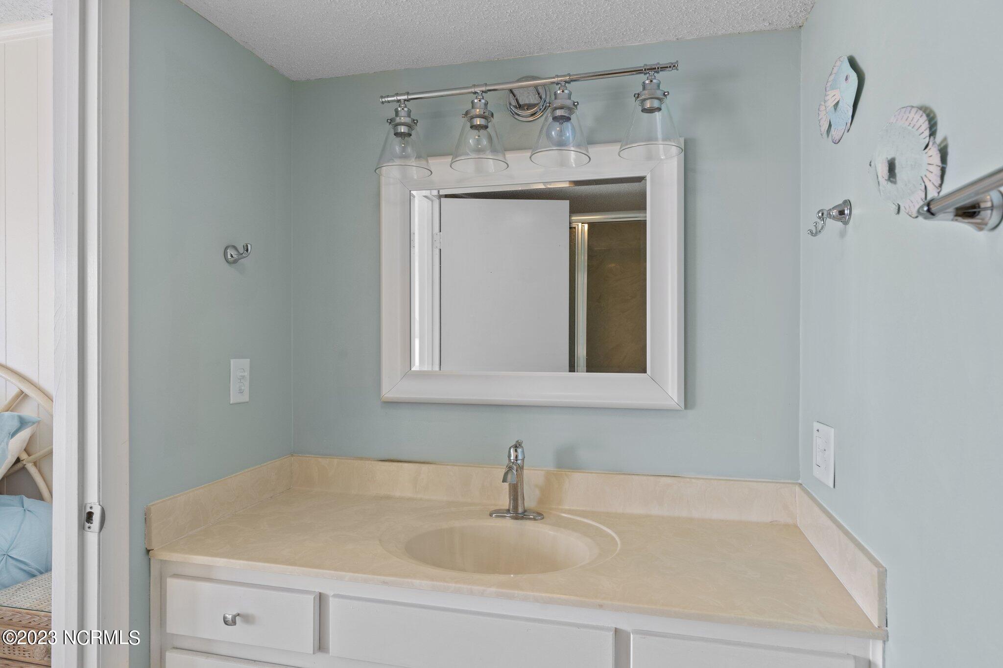 2305 West Fort Macon Road, Unit 507 Atlantic Beach, NC 28512 - Photo 30 of 53 27-web-or-mls-_S3A3585