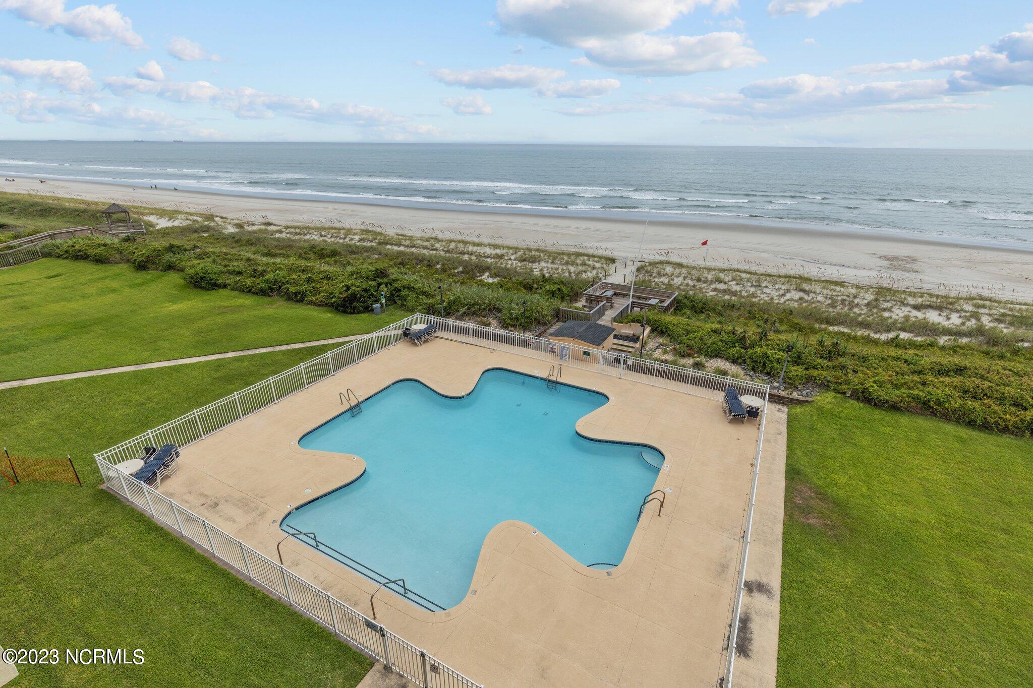 2305 West Fort Macon Road, Unit 507 Atlantic Beach, NC 28512 - Photo 33 of 53 30-web-or-mls-_S3A3591