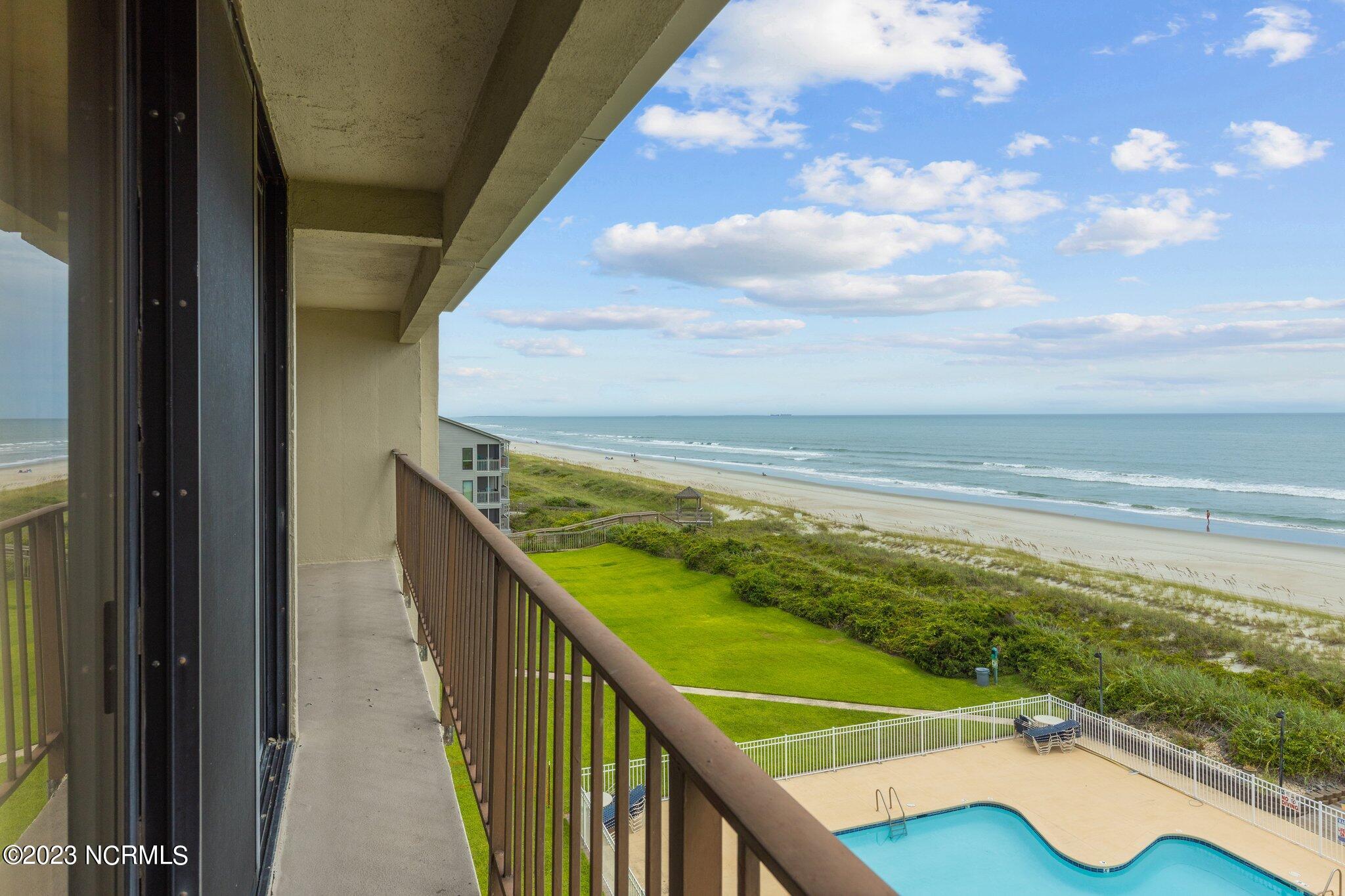 2305 West Fort Macon Road, Unit 507 Atlantic Beach, NC 28512 - Photo 38 of 53 35-web-or-mls-_S3A3609