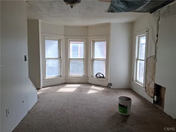 $100,000 | 55 Hubbard Street, Cortland, NY 13045