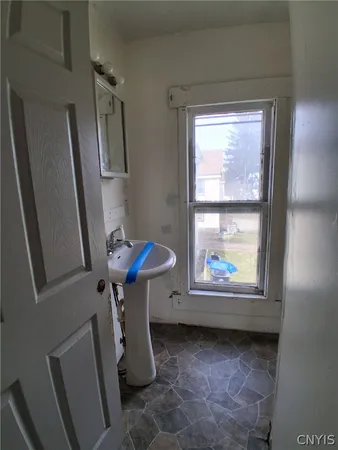 $100,000 | 55 Hubbard Street, Cortland, NY 13045