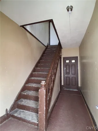 $100,000 | 55 Hubbard Street, Cortland, NY 13045