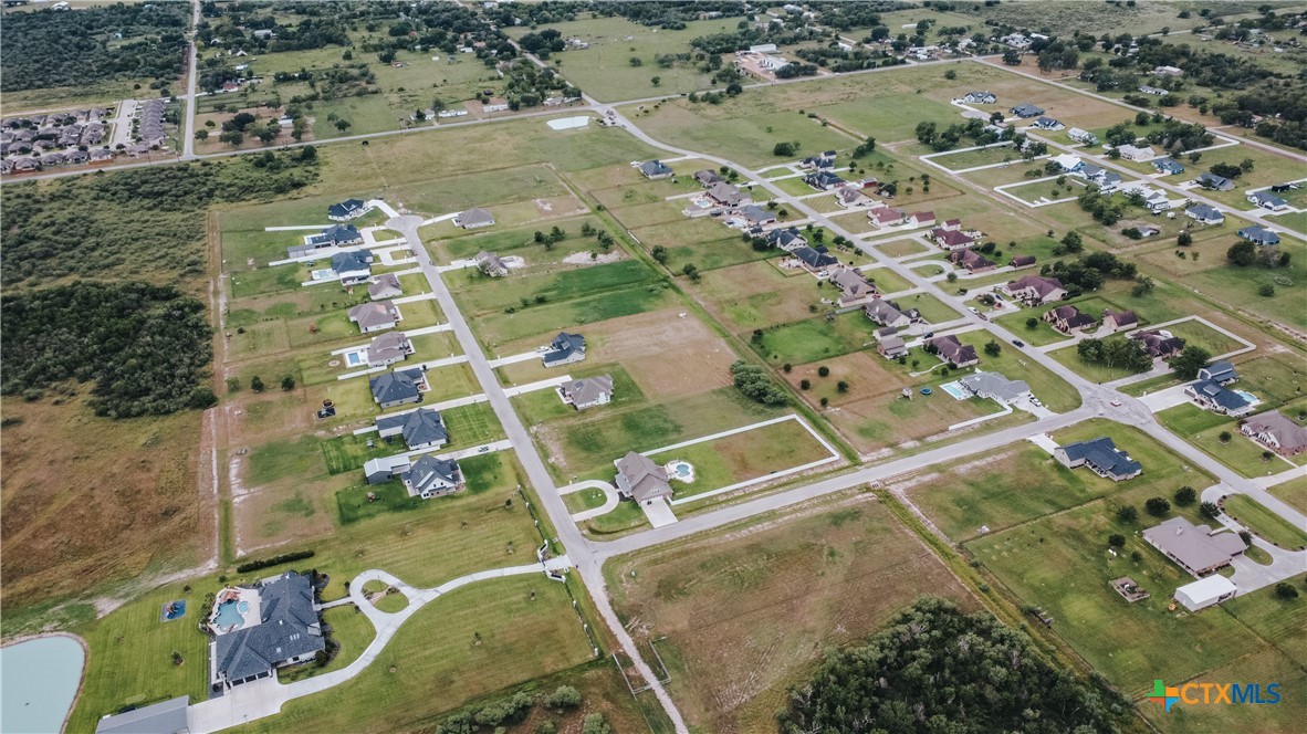 618 Dayspring Victoria, TX 77904 - Photo 7 of 11 an aerial view of a house