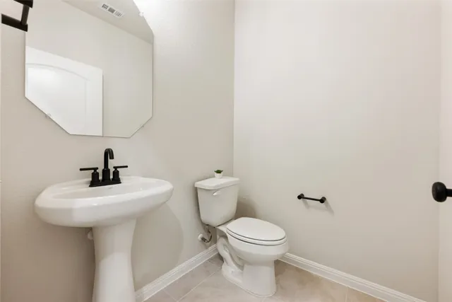 $2,550 | 283 Ranier Way, Dripping Springs, TX 78620