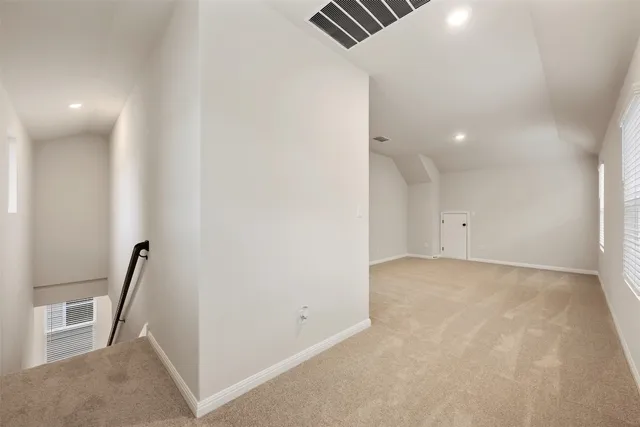 $2,800 | 283 Ranier Way, Dripping Springs, TX 78620