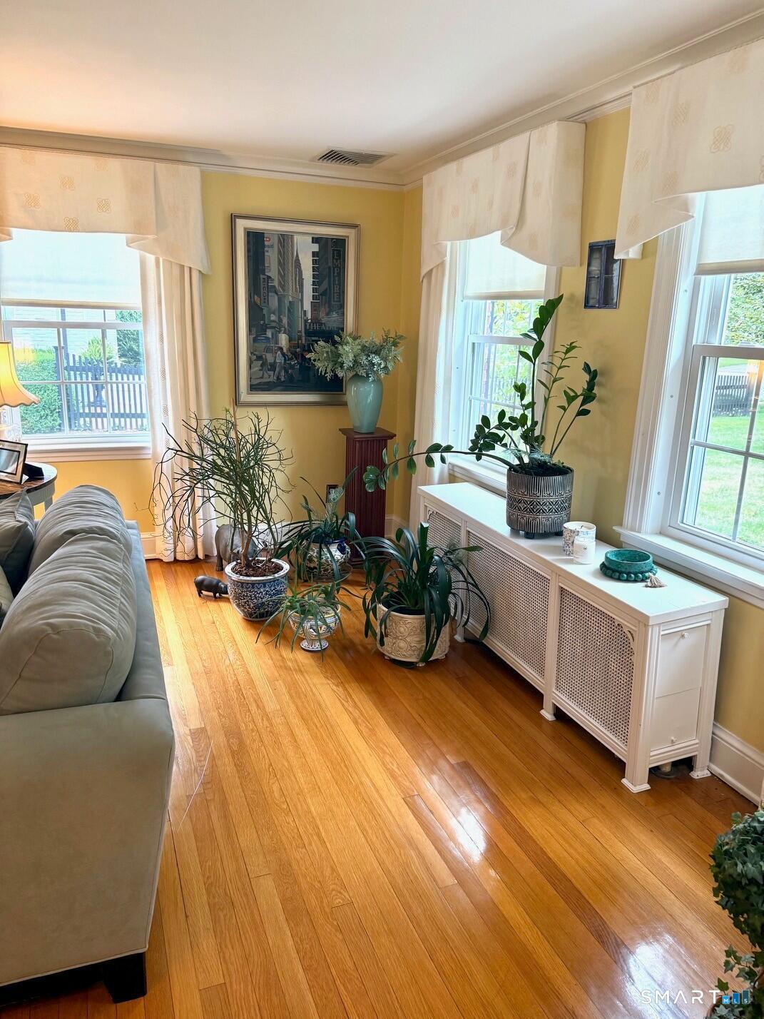 28 Colony Road West Hartford, CT 06117 - Photo 15 of 31 Gallery Image 15