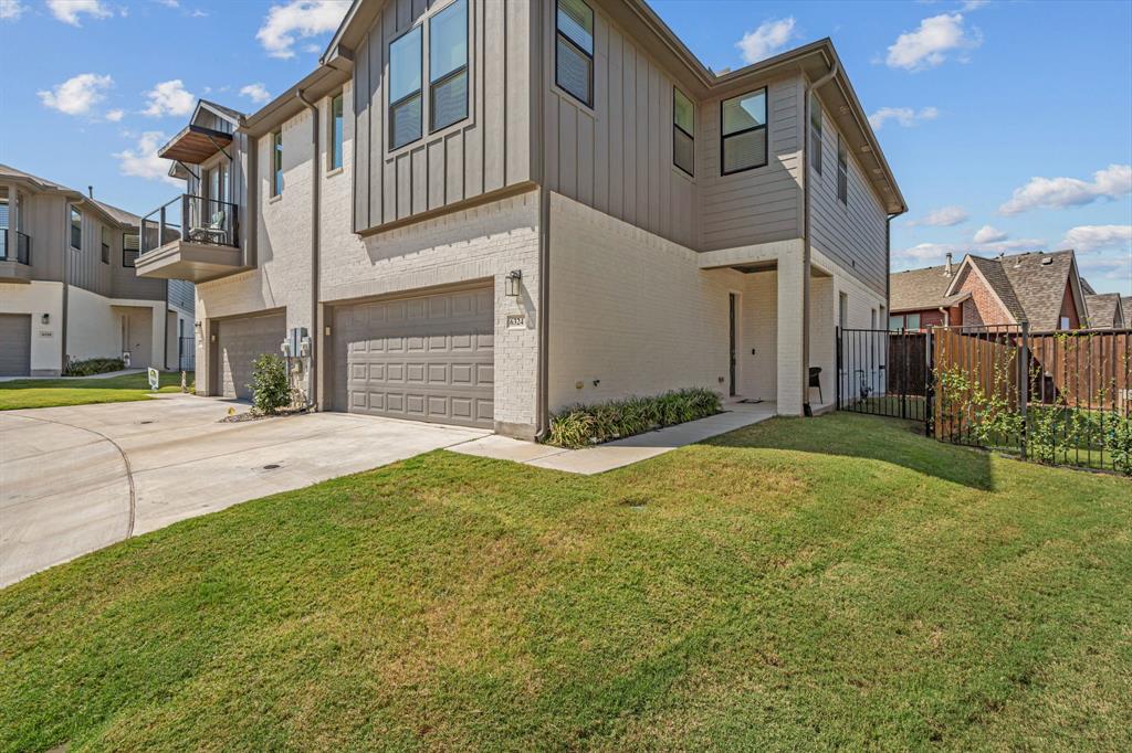 6324 Oakbend Circle Fort Worth, TX 76132 - Photo 3 of 35