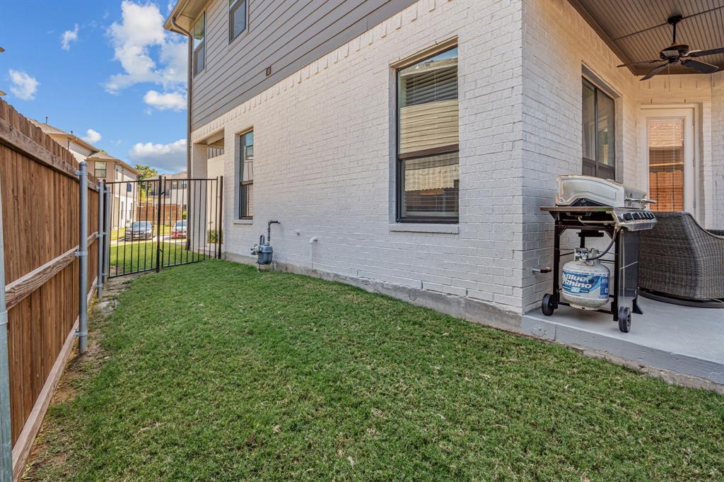 6324 Oakbend Circle Fort Worth, TX 76132 - Photo 32 of 35