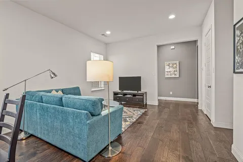 $429,900 | 6324 Oakbend Circle, Fort Worth, TX 76132