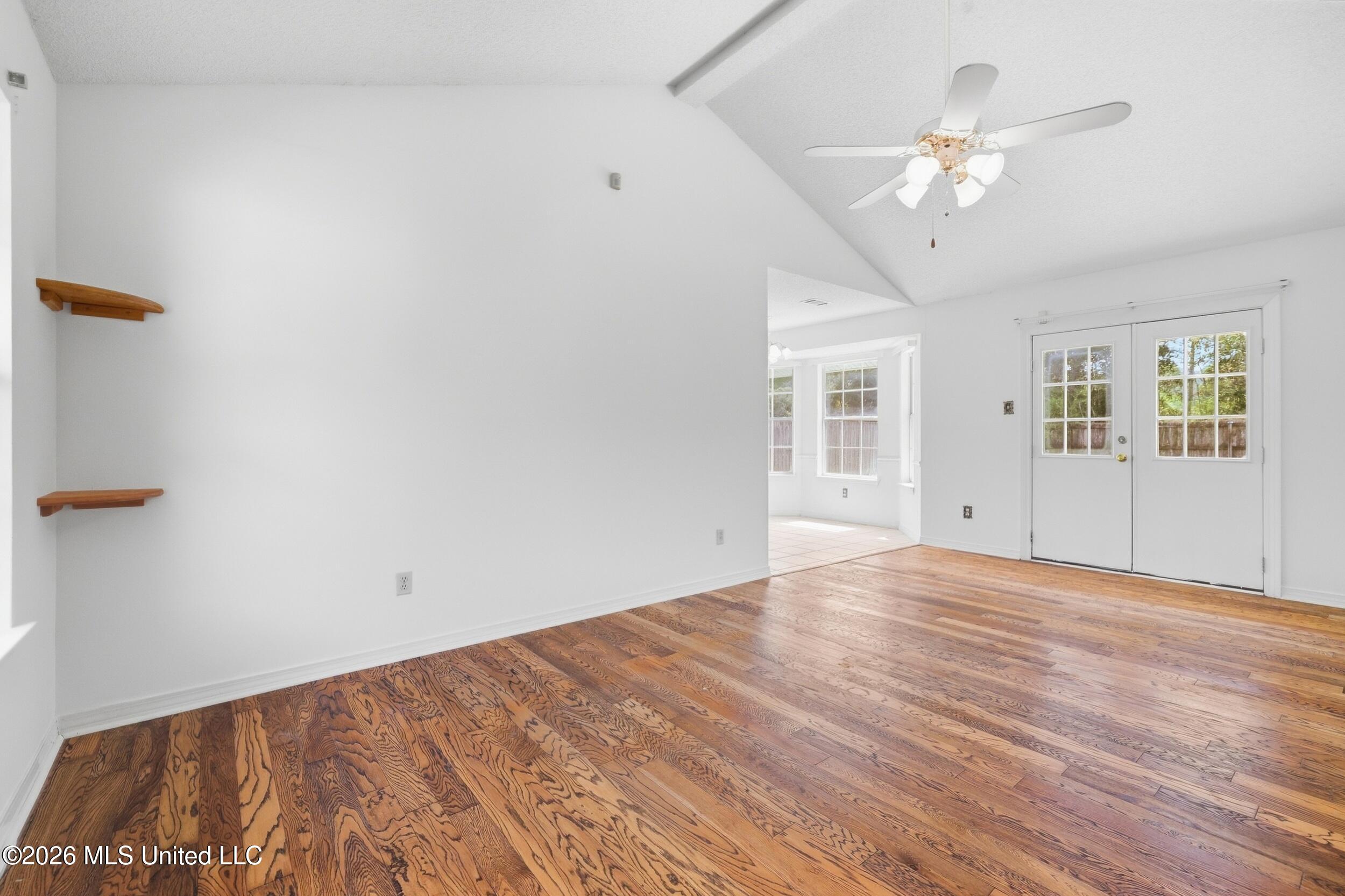 1617 Springridge Road Gautier, MS 39553 - Photo 18 of 39 18_r6__2688