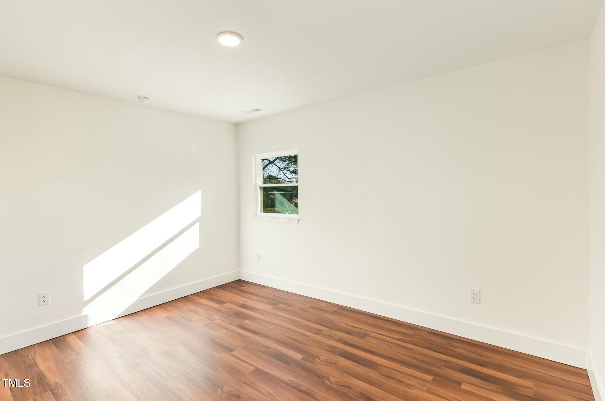 2405 Lane Street Durham, NC 27707 - Photo 12 of 17 tempImageuqhfUg