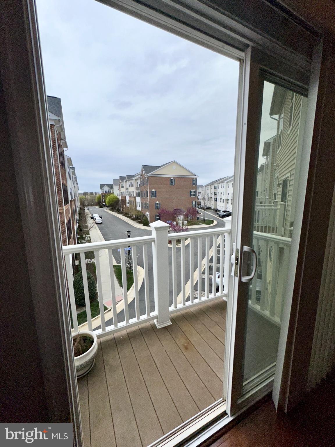 43903 Centergate Drive Ashburn, VA 20148 - Photo 10 of 26