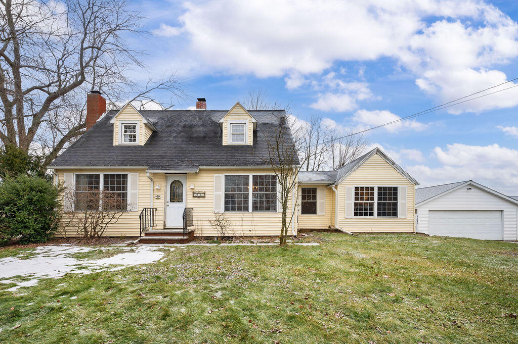 6608 North Branch Road Benton Harbor, MI 49022 - Photo 2 of 40 a2