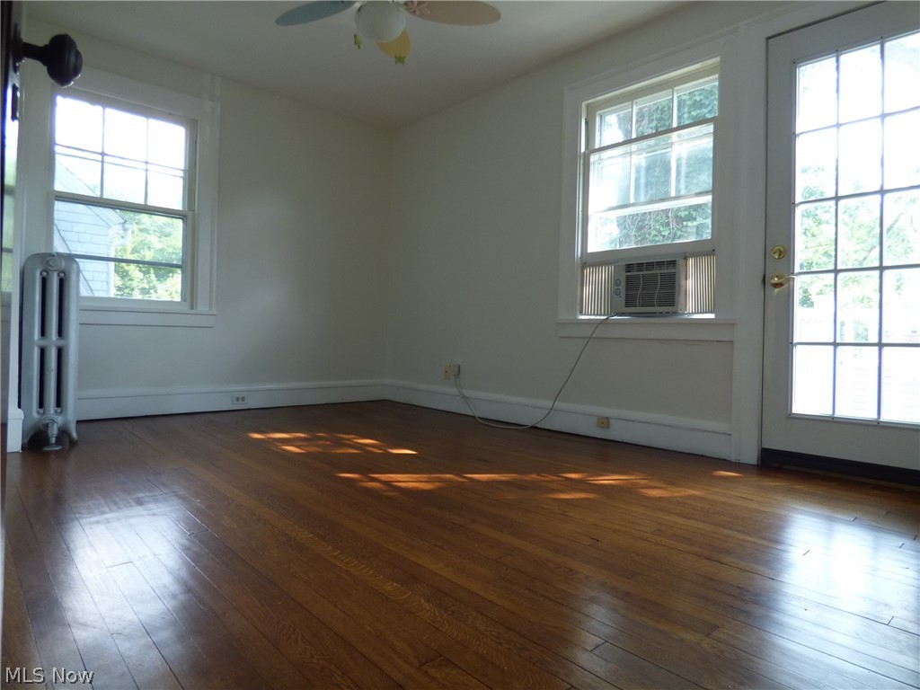 2874 Chadbourne Road Cleveland, OH 44120 - Photo 16 of 35 Gallery Image 16