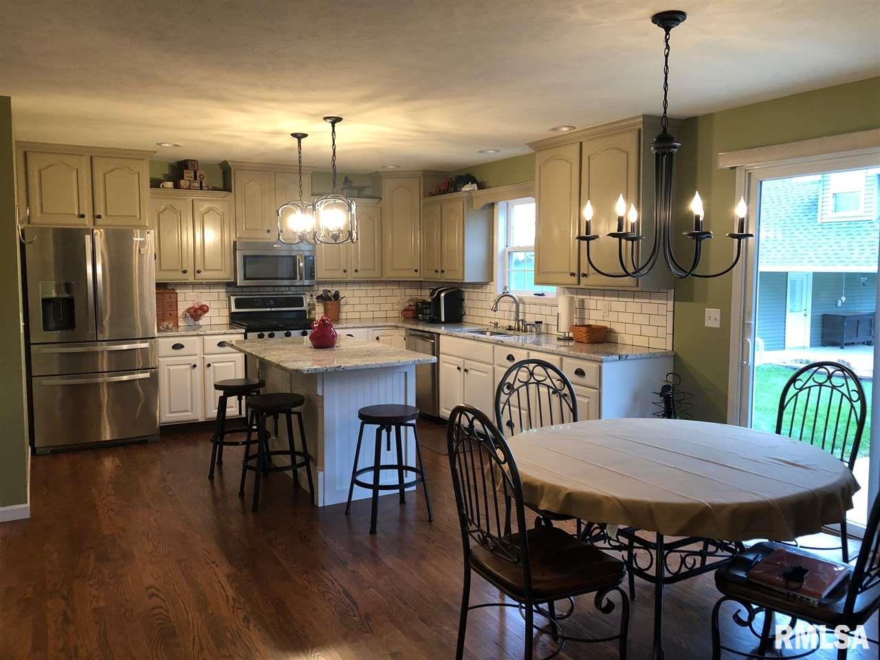 1508 Redbird Ridge Drive Metamora, IL 61548 - Photo 11 of 36 Gallery Image 11