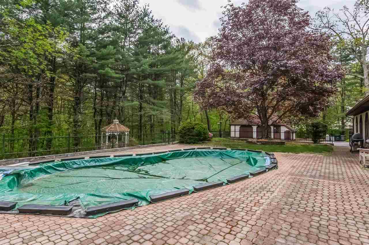 55 Tallant Road Pelham, NH 03076 - Photo 32 of 40