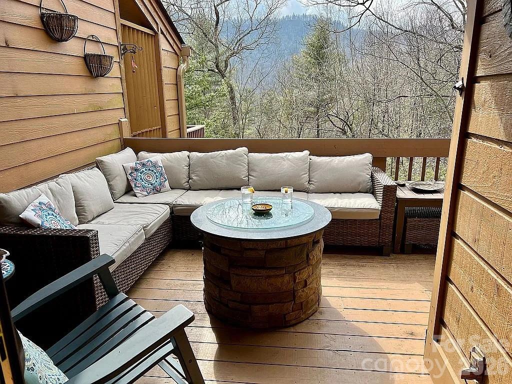 109 Emerald Ridge Road Sapphire, NC 28774 - Photo 12 of 41