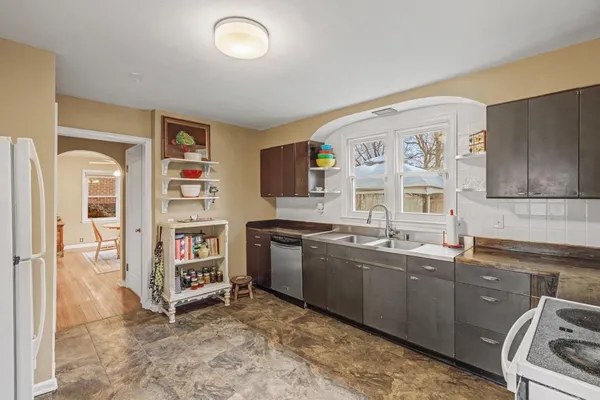 $279,000 | 537 Hayes Street, Lawrenceburg, IN 47025