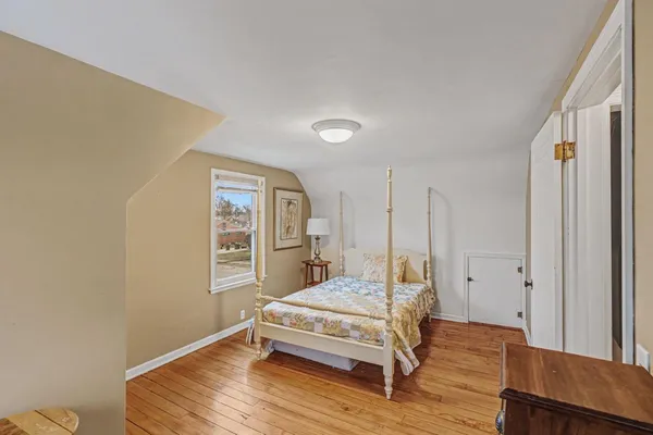 $279,000 | 537 Hayes Street, Lawrenceburg, IN 47025