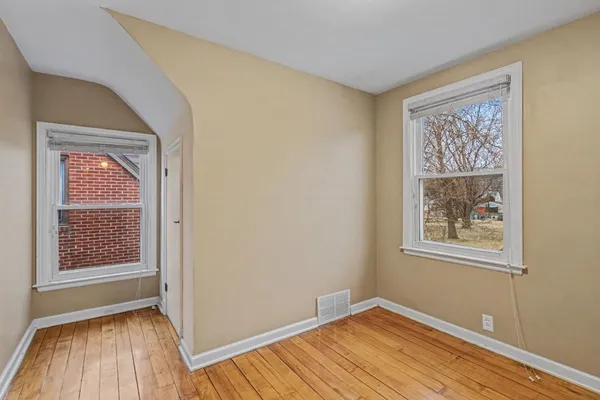$279,000 | 537 Hayes Street, Lawrenceburg, IN 47025