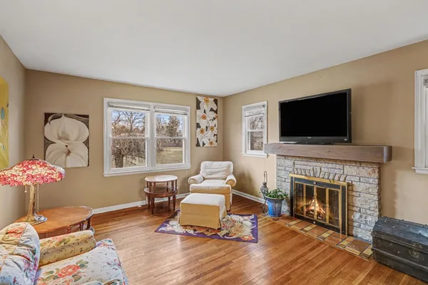 $279,000 | 537 Hayes Street, Lawrenceburg, IN 47025