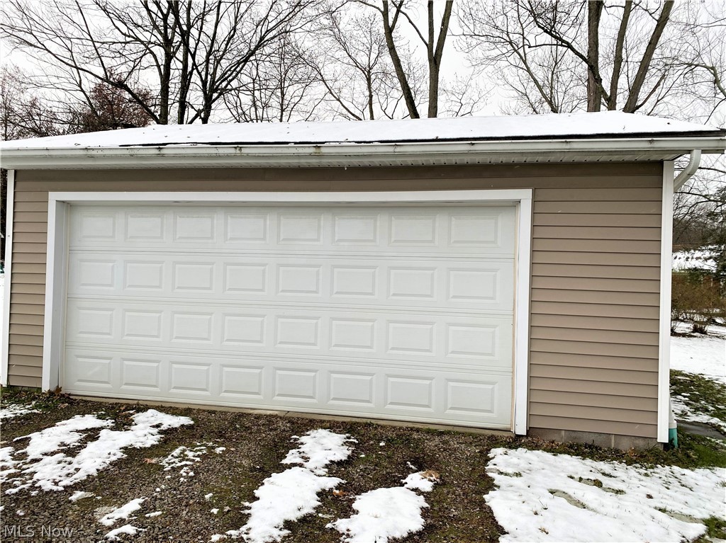 7450 Brecksville Road Independence, OH 44131 - Photo 30 of 33 Detached 2 car garage