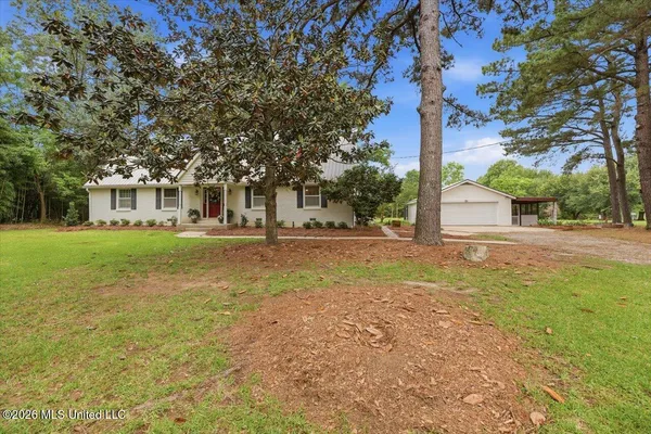 $565,000 | 327 Clarkdell Road, Canton, MS 39046