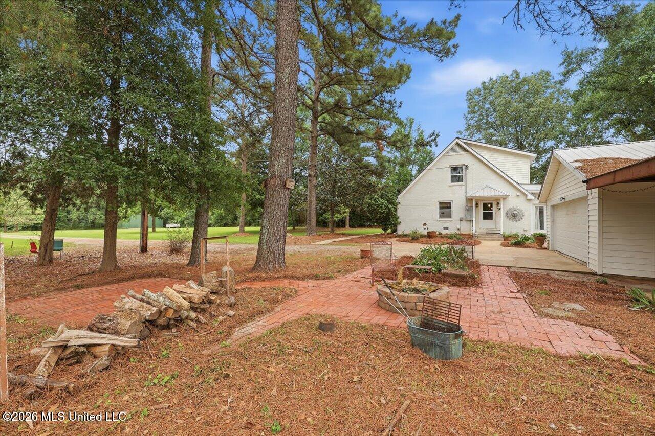 327 Clarkdell Road Canton, MS 39046 - Photo 52 of 91 50-327 Clarkdell Rd _ Hometoursms.com