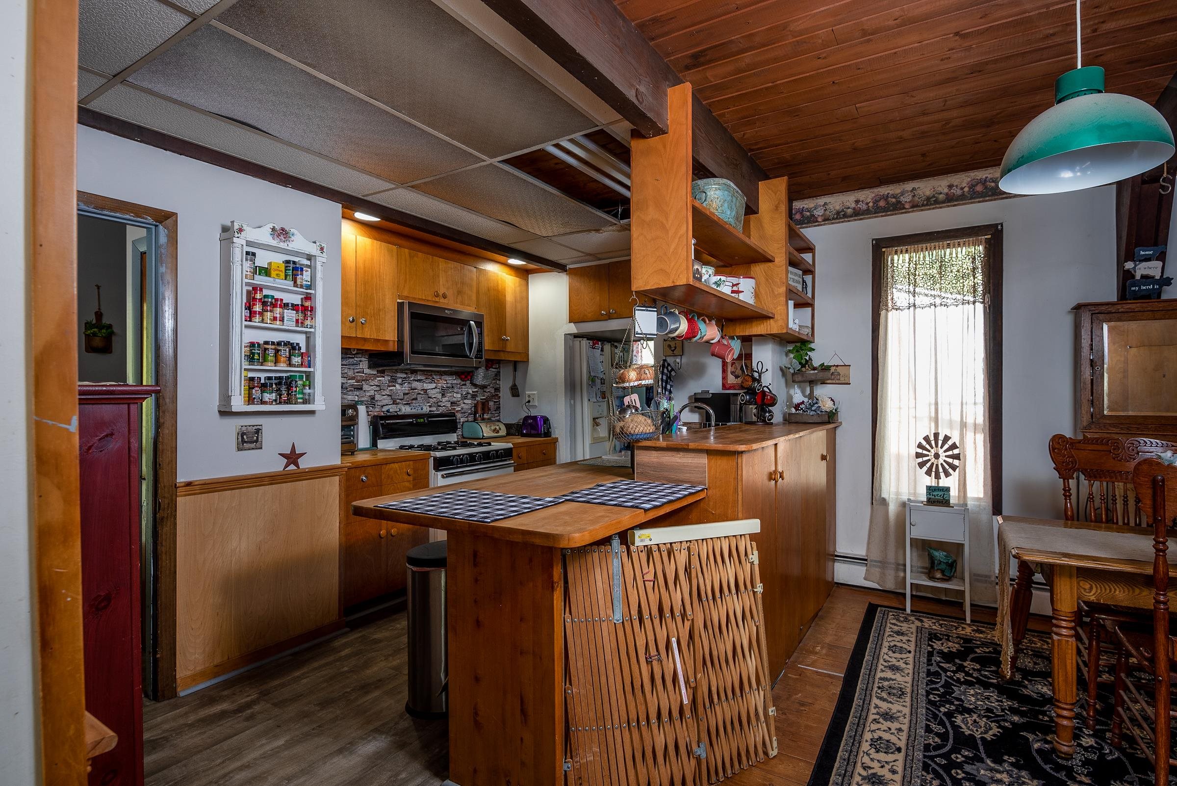 545 Post Farm Road Royalton, VT 05068 - Photo 13 of 30