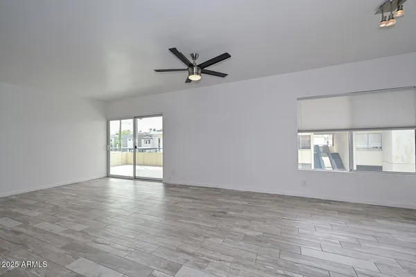 $295,000 | 100 West Maryland Avenue, Unit P2, Phoenix, AZ 85013